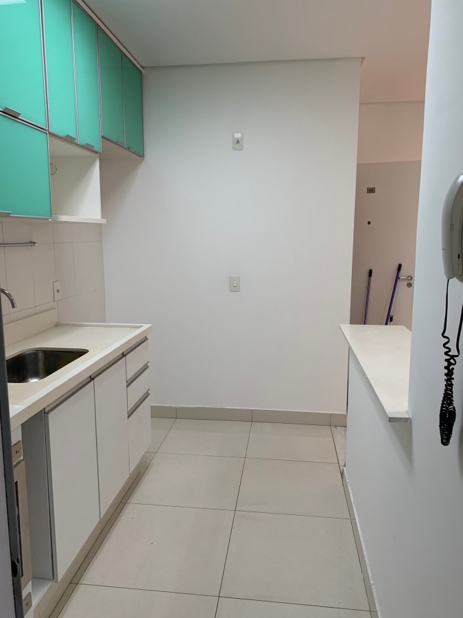 Apartamento à venda com 3 quartos, 99m² - Foto 8