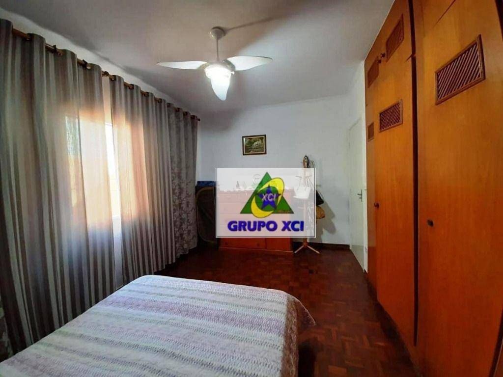 Casa, 3 quartos, 232 m² - Foto 18