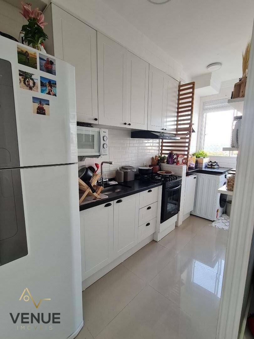 Apartamento à venda com 2 quartos, 45m² - Foto 6