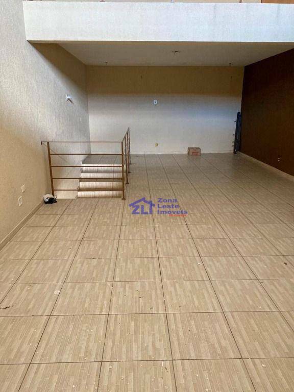 Sobrado à venda com 3 quartos, 200m² - Foto 6