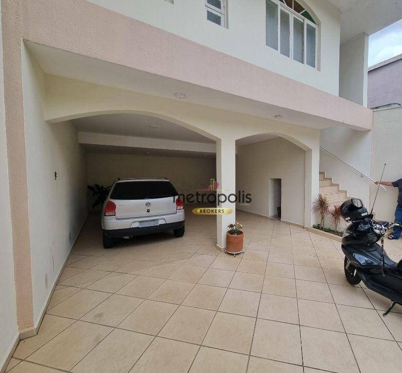 Sobrado à venda com 3 quartos, 225m² - Foto 2