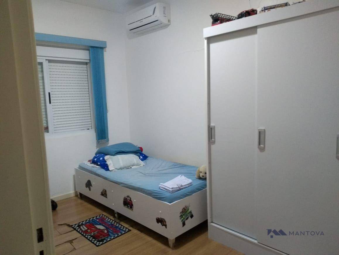 Casa à venda com 3 quartos, 300m² - Foto 6