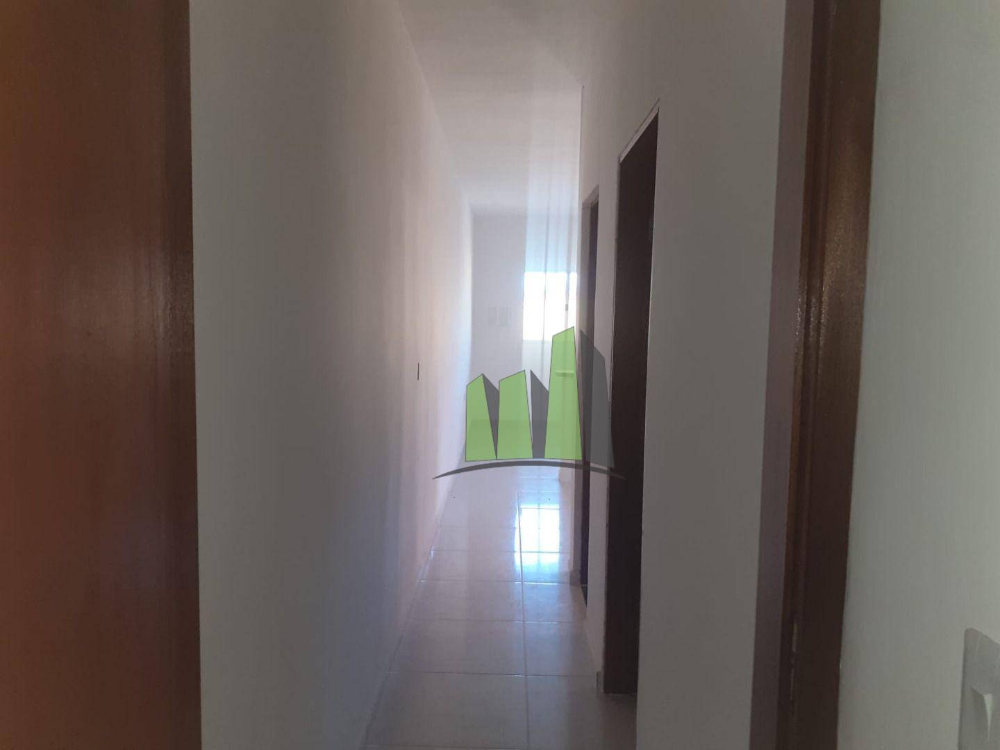 Casa à venda com 2 quartos, 70m² - Foto 10