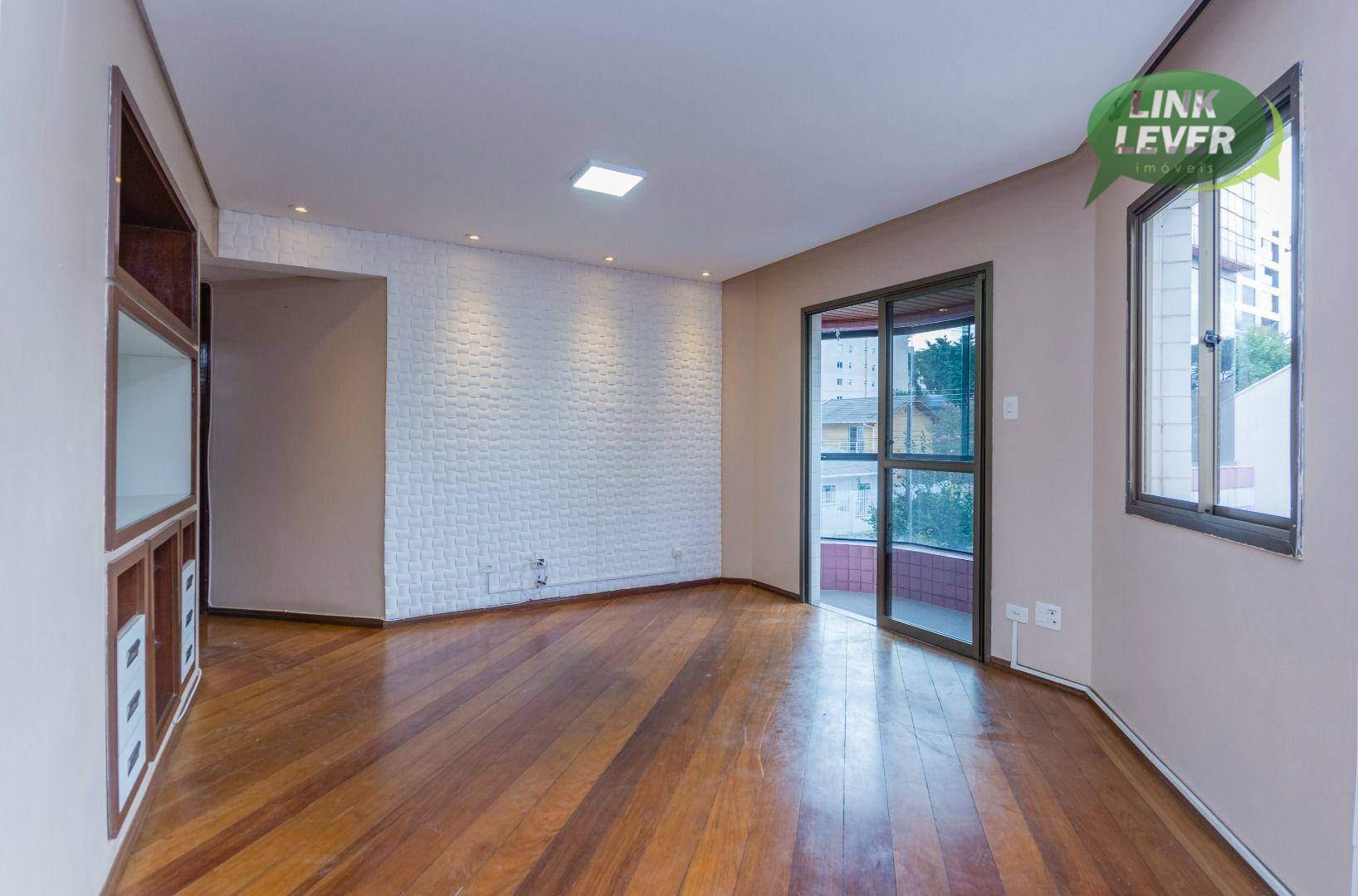 Apartamento para alugar com 3 quartos, 78m² - Foto 3