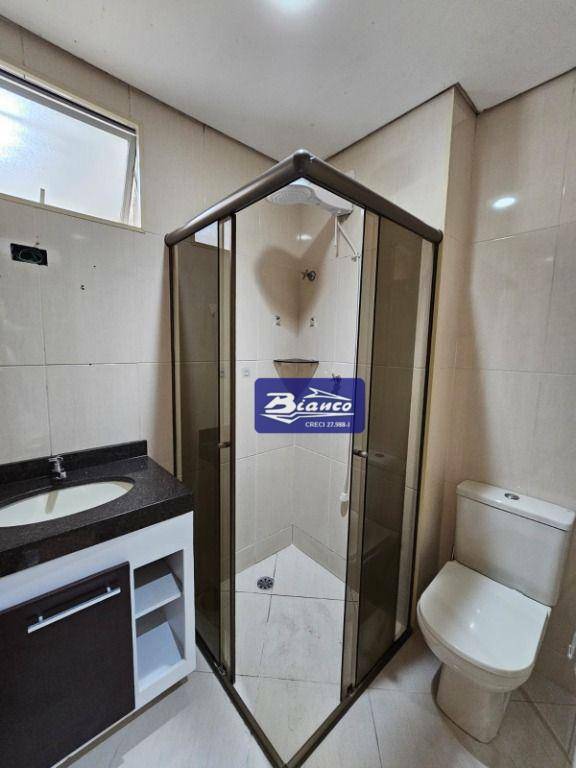 Apartamento à venda com 3 quartos, 75m² - Foto 4