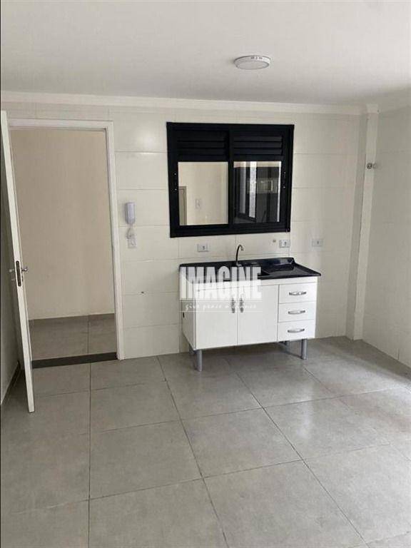 Apartamento à venda com 1 quarto, 34m² - Foto 2