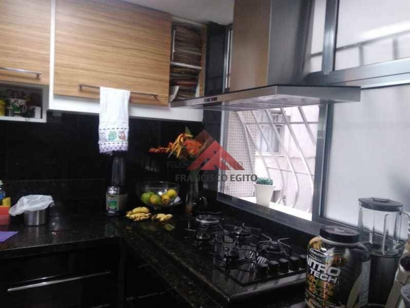 Apartamento à venda com 4 quartos, 240m² - Foto 24