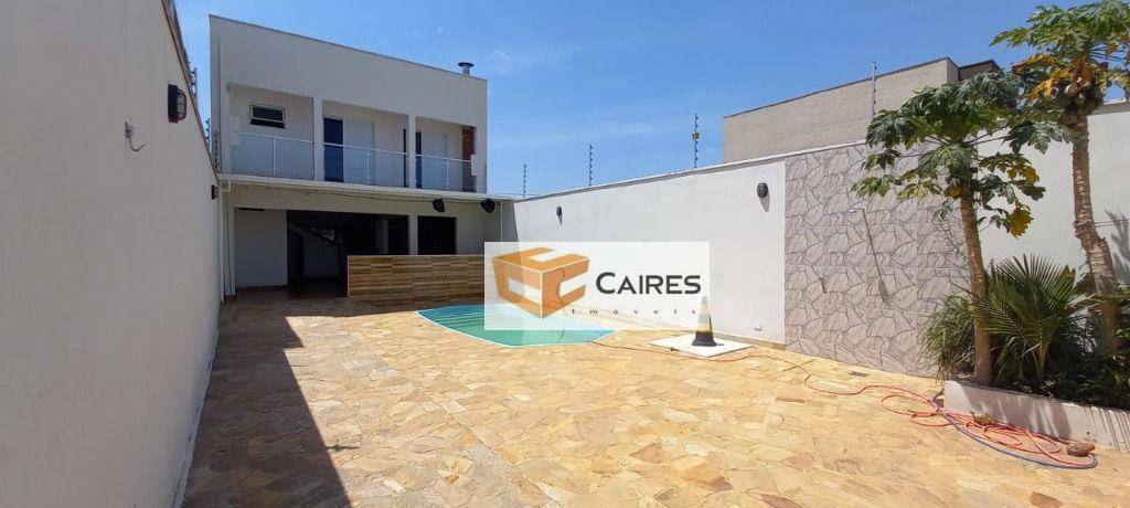 Casa à venda com 3 quartos, 120m² - Foto 1