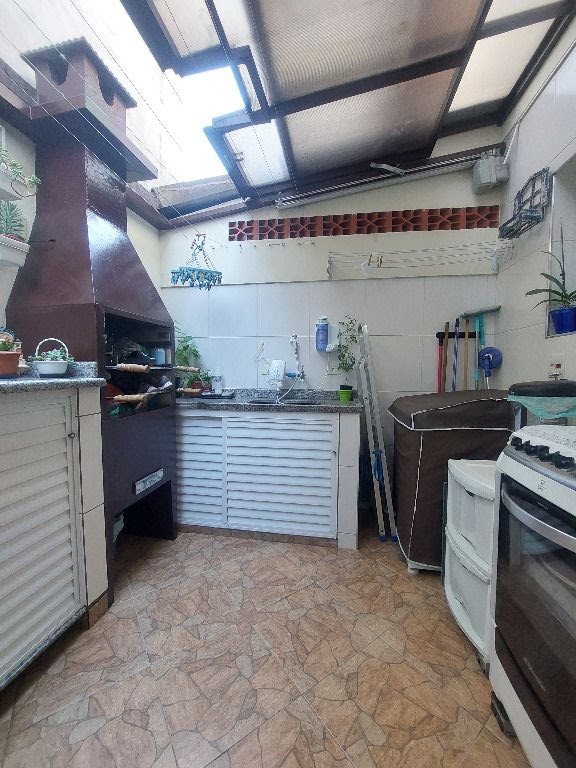 Sobrado à venda com 2 quartos, 75m² - Foto 36