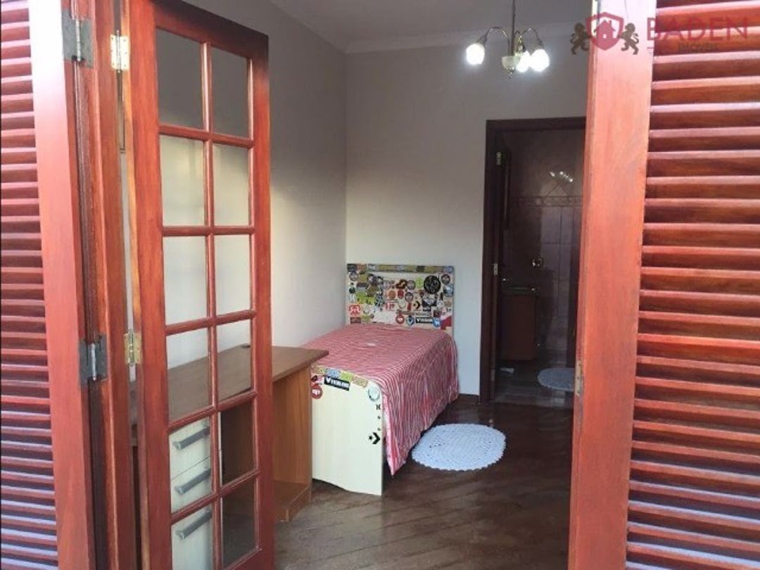 Casa à venda com 4 quartos, 400m² - Foto 16