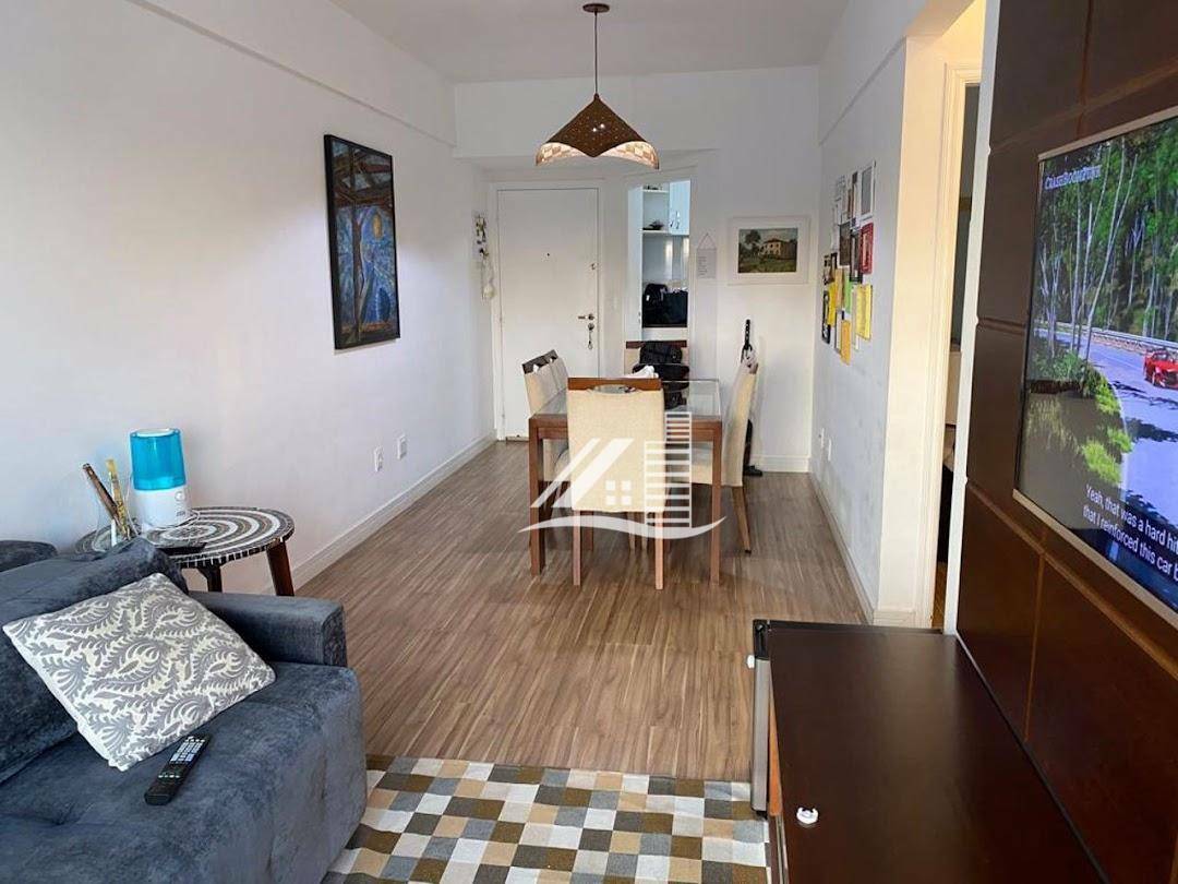 Apartamento à venda com 2 quartos, 70m² - Foto 8