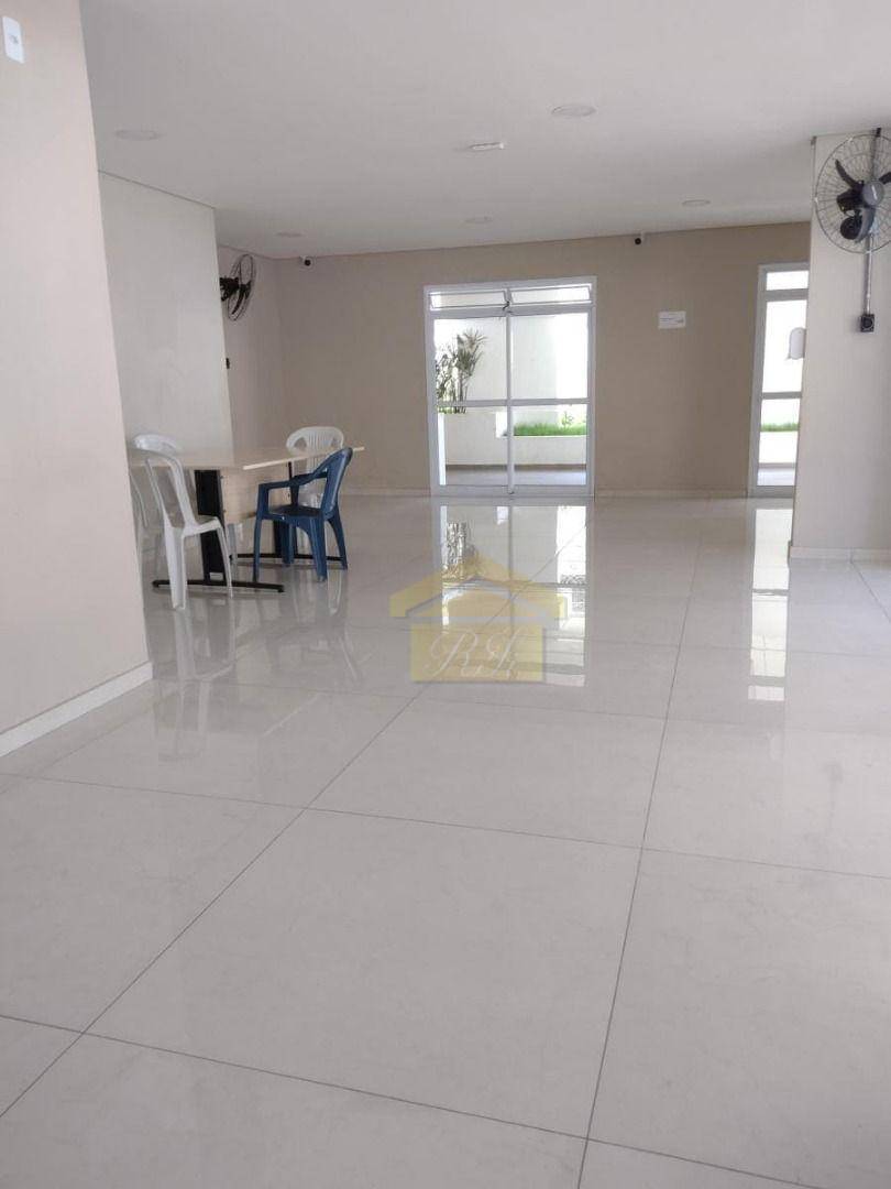 Apartamento à venda com 2 quartos, 45m² - Foto 21