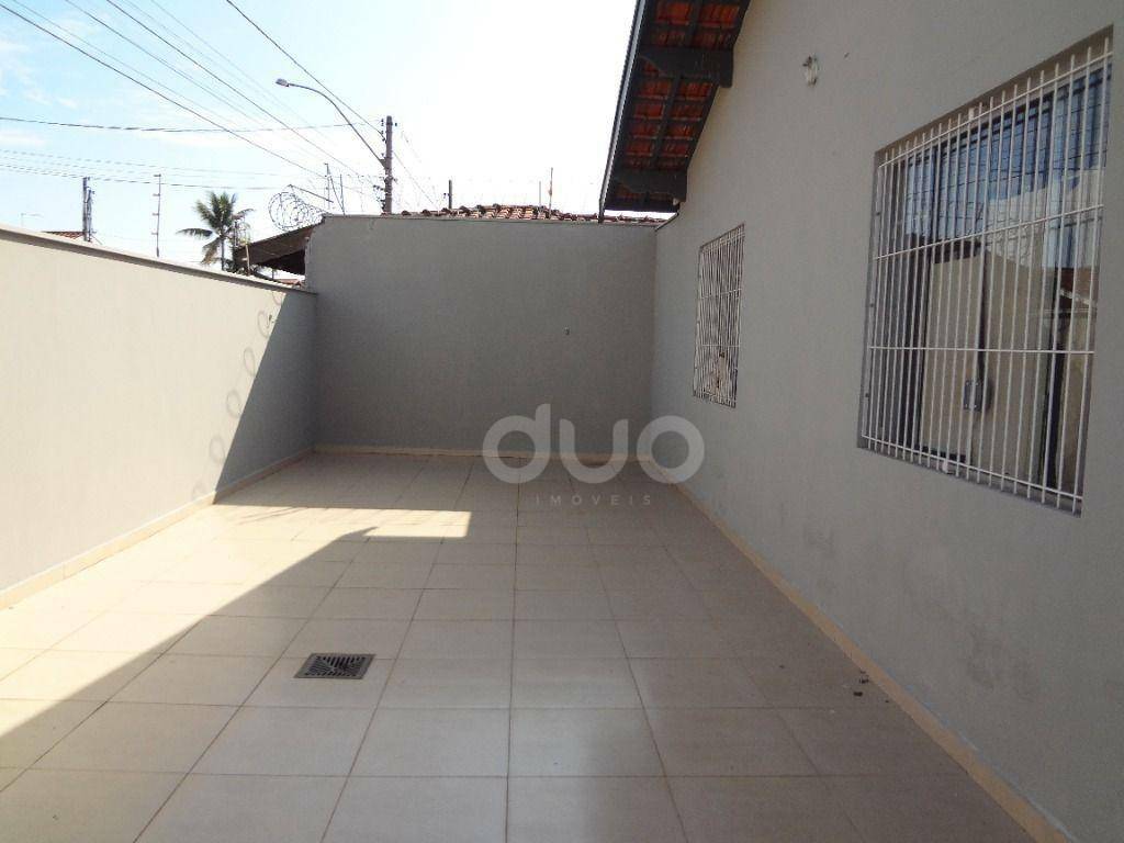 Casa para alugar com 3 quartos, 130m² - Foto 4