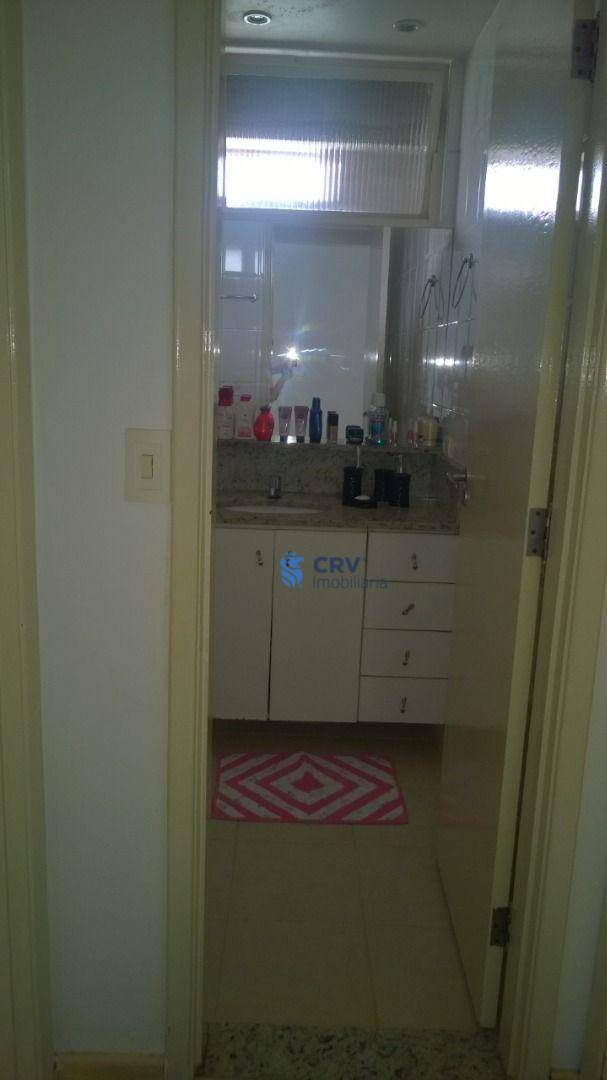 Apartamento à venda com 2 quartos, 58m² - Foto 4