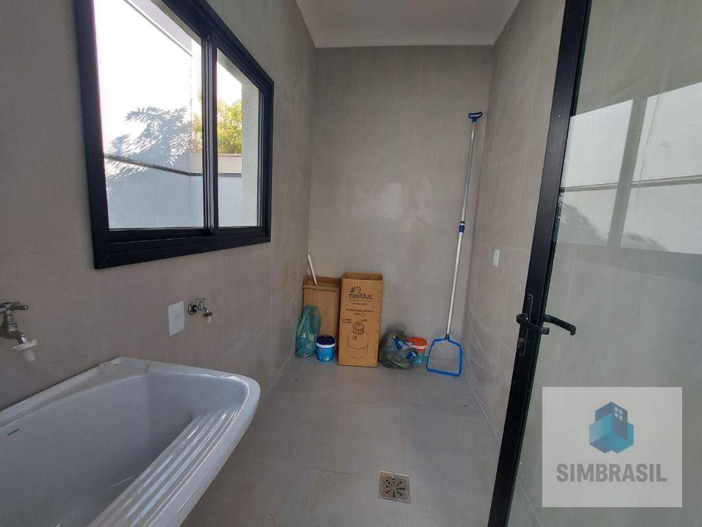 Casa à venda com 3 quartos, 184m² - Foto 17