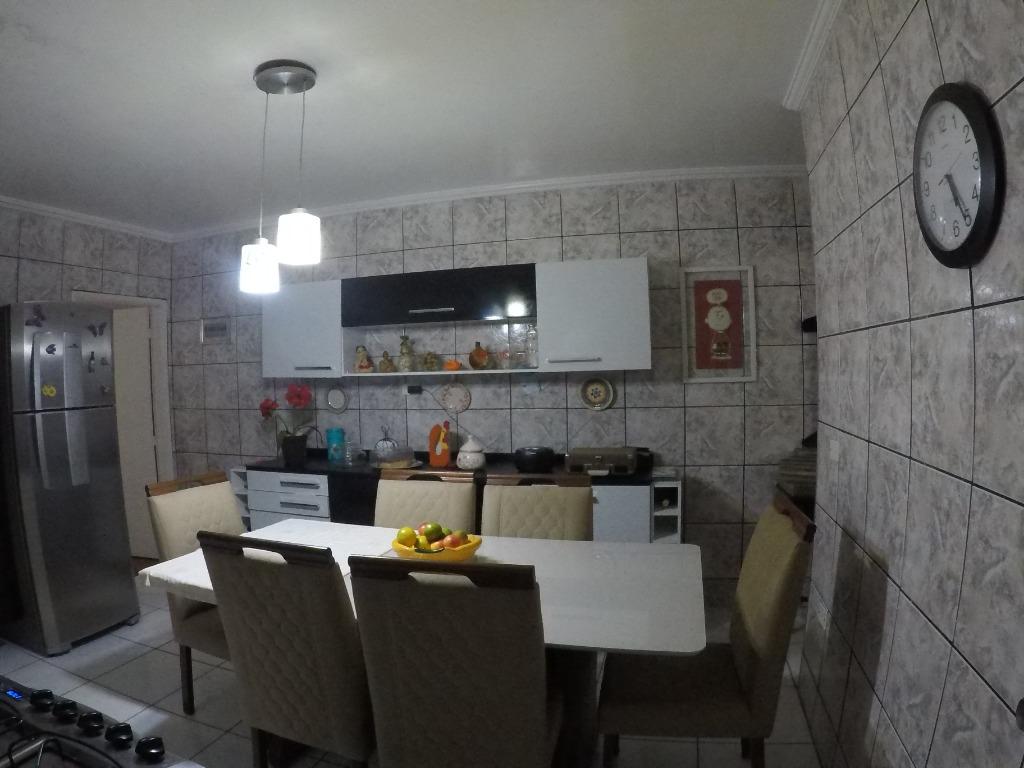 Casa à venda com 6 quartos, 140m² - Foto 31