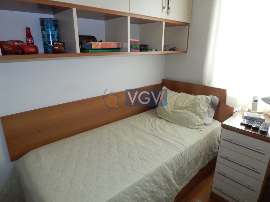 Apartamento à venda com 2 quartos, 58m² - Foto 11