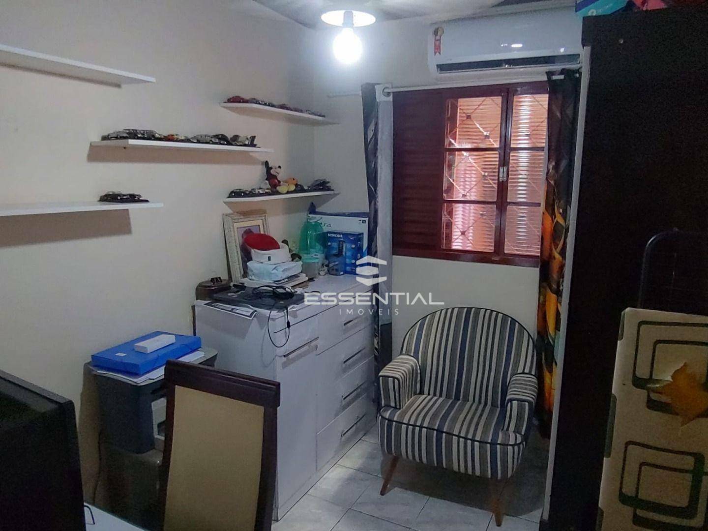 Casa à venda com 4 quartos, 170m² - Foto 3