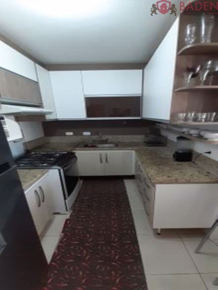 Apartamento à venda com 3 quartos, 140m² - Foto 23