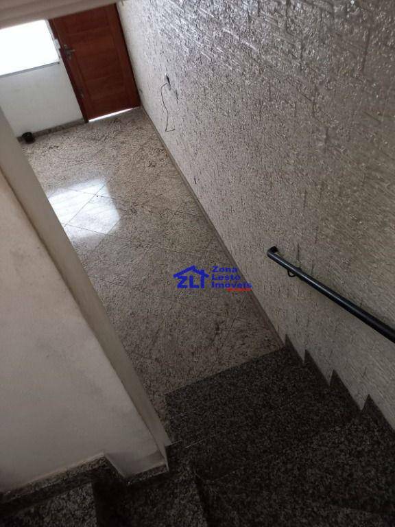 Sobrado à venda com 3 quartos, 198m² - Foto 14