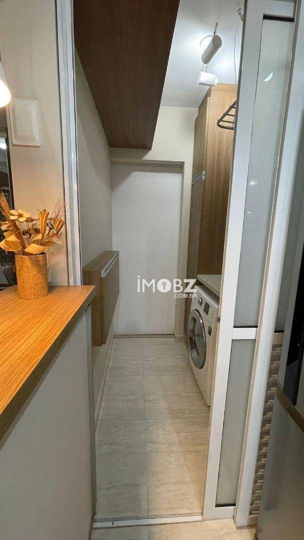 Apartamento à venda com 3 quartos, 75m² - Foto 7