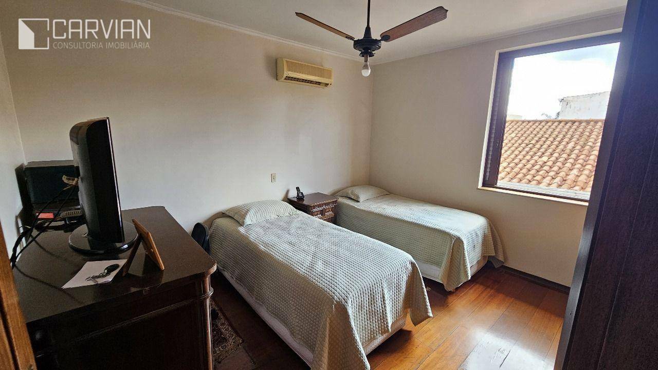 Sobrado à venda com 3 quartos, 295m² - Foto 13