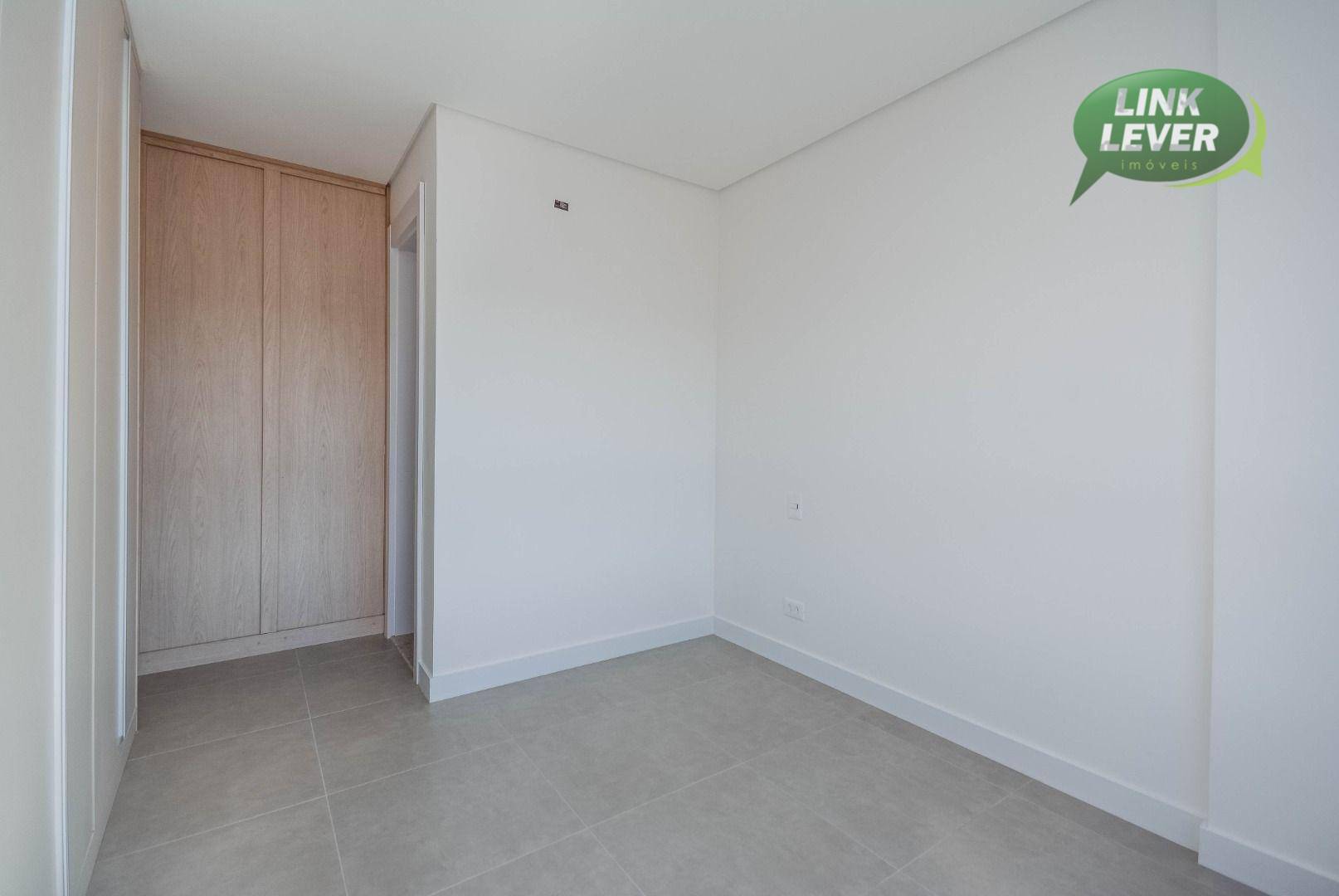 Apartamento para alugar com 1 quarto, 49m² - Foto 30