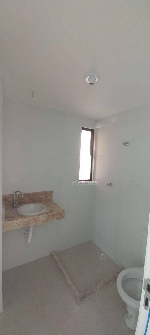 Apartamento à venda com 2 quartos, 68m² - Foto 10