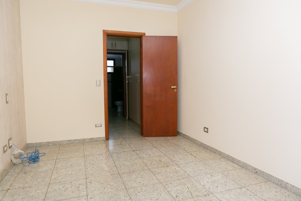 Apartamento para alugar com 4 quartos, 193m² - Foto 26