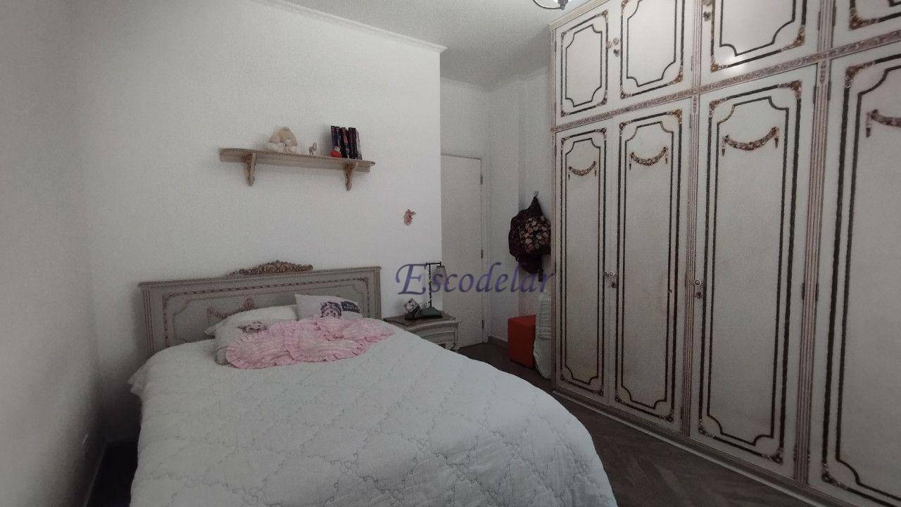 Apartamento à venda com 3 quartos, 158m² - Foto 18