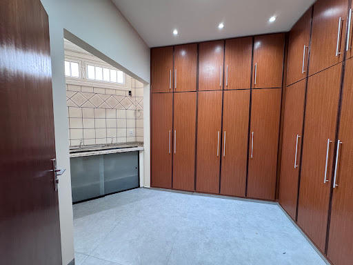 Apartamento para alugar com 3 quartos, 200m² - Foto 7