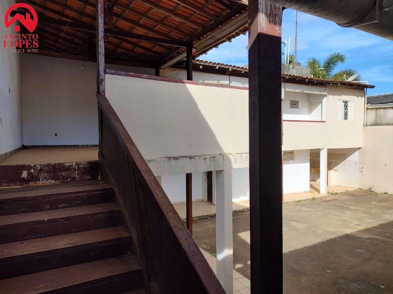 Casa à venda com 3 quartos, 400m² - Foto 38