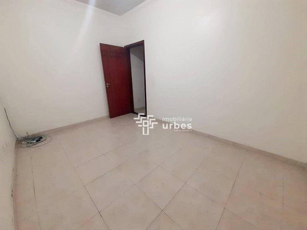 Casa à venda com 2 quartos, 129m² - Foto 17