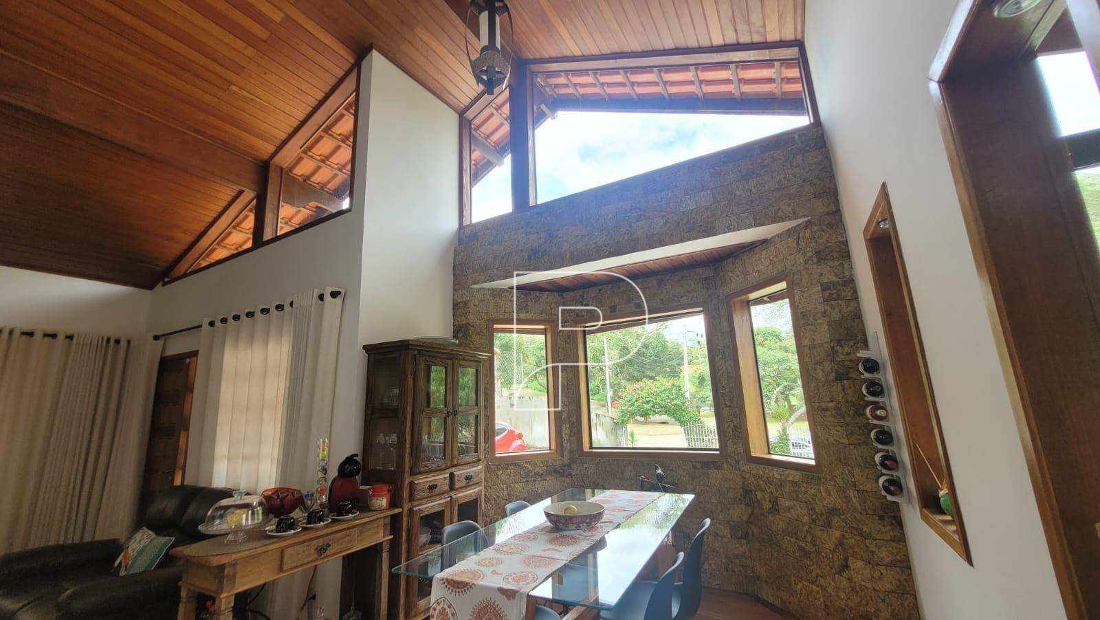 Casa de Condomínio à venda com 3 quartos, 220m² - Foto 15