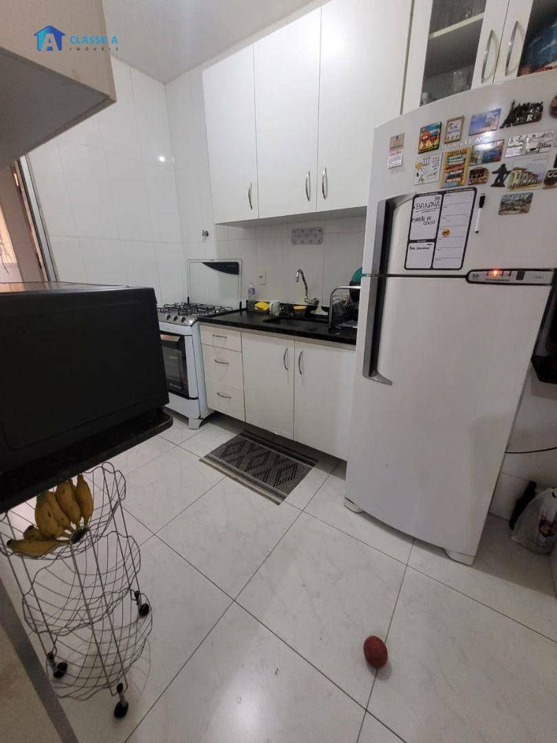 Apartamento à venda com 3 quartos, 91m² - Foto 14