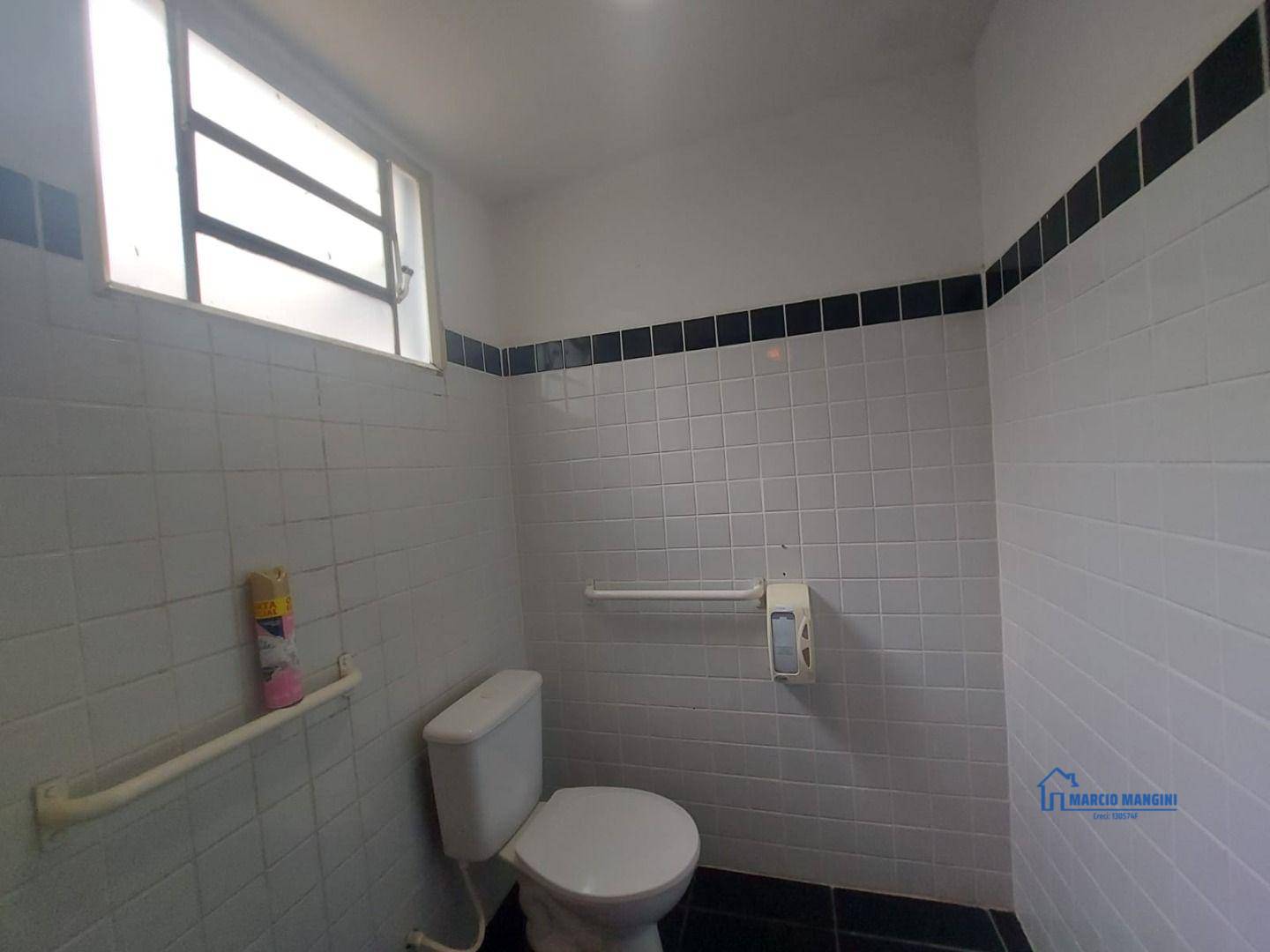 Casa para alugar com 12 quartos, 350m² - Foto 22