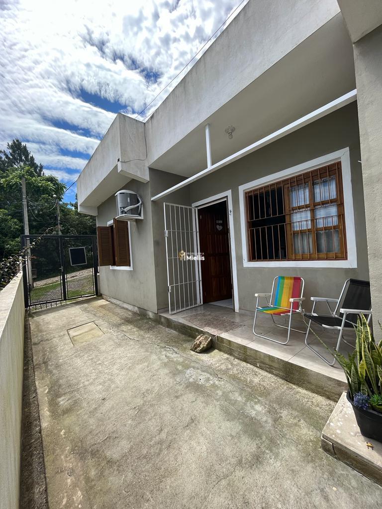 Casa de Condomínio à venda com 2 quartos, 45m² - Foto 1