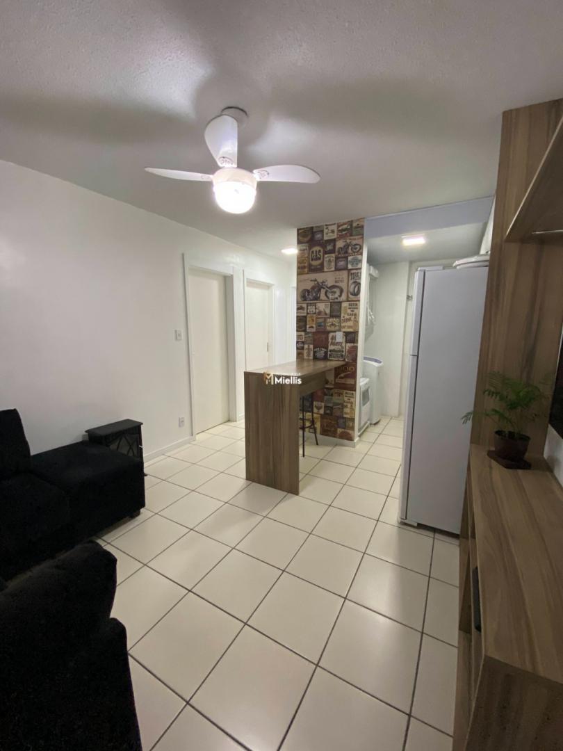 Apartamento à venda com 2 quartos, 44m² - Foto 3