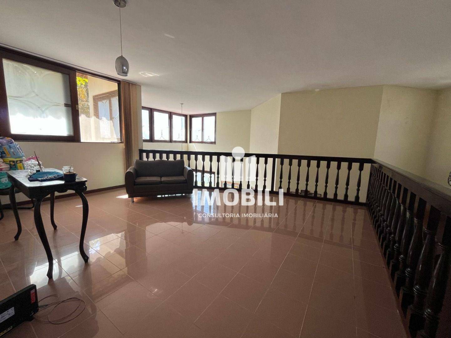 Casa de Condomínio à venda com 4 quartos, 325m² - Foto 6