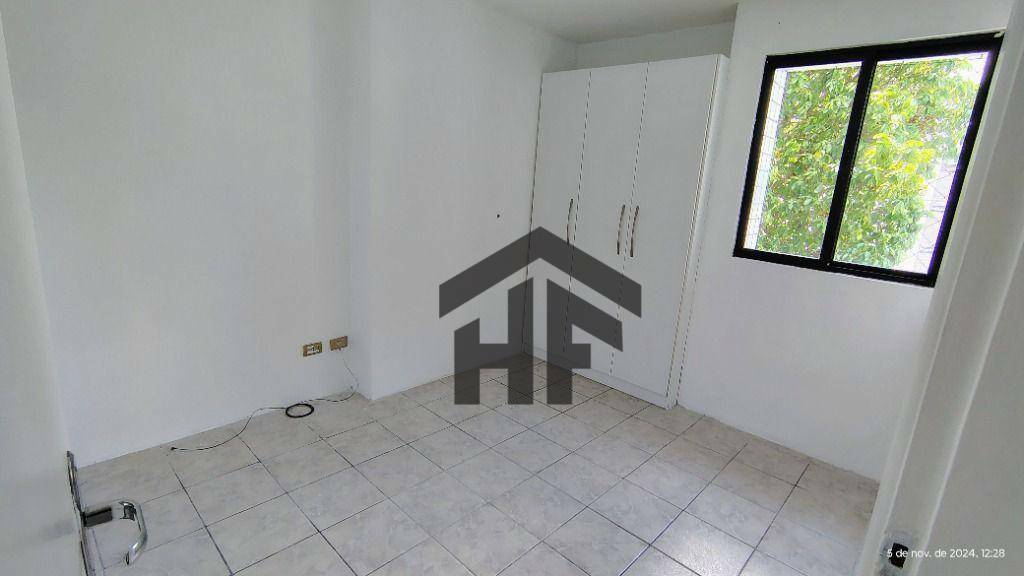 Apartamento para alugar com 3 quartos, 96m² - Foto 7