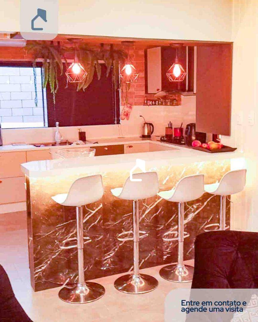 Casa, 3 quartos, 207 m² - Foto 1