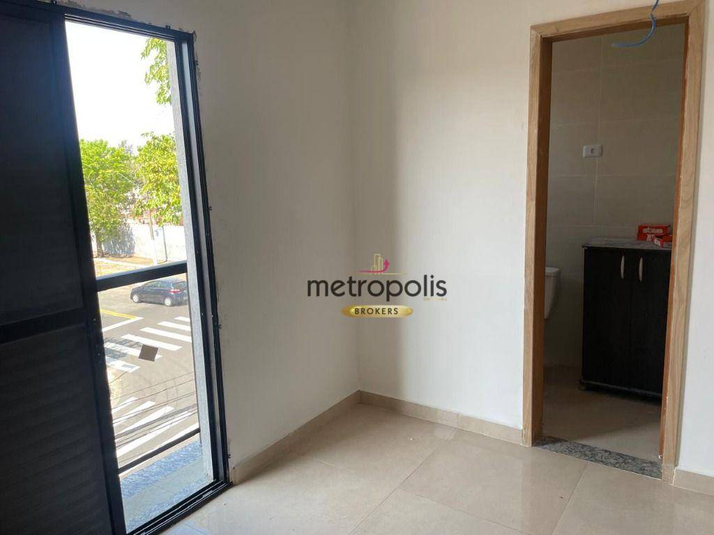 Sobrado à venda com 2 quartos, 200m² - Foto 11