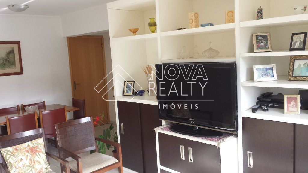 Apartamento à venda com 3 quartos, 101m² - Foto 2