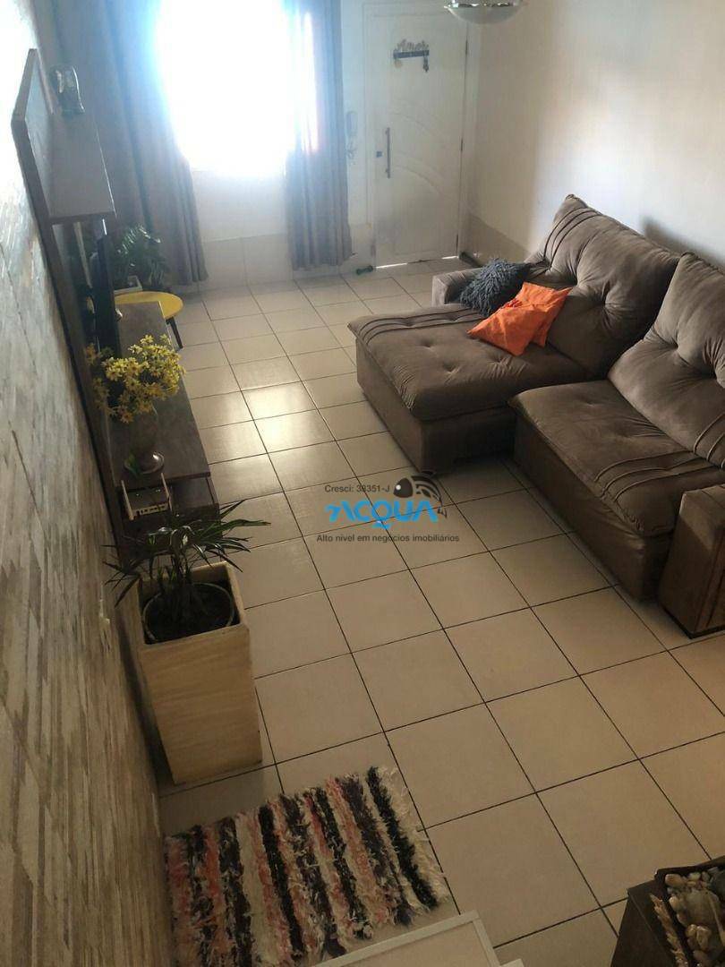 Sobrado à venda com 2 quartos, 100m² - Foto 2