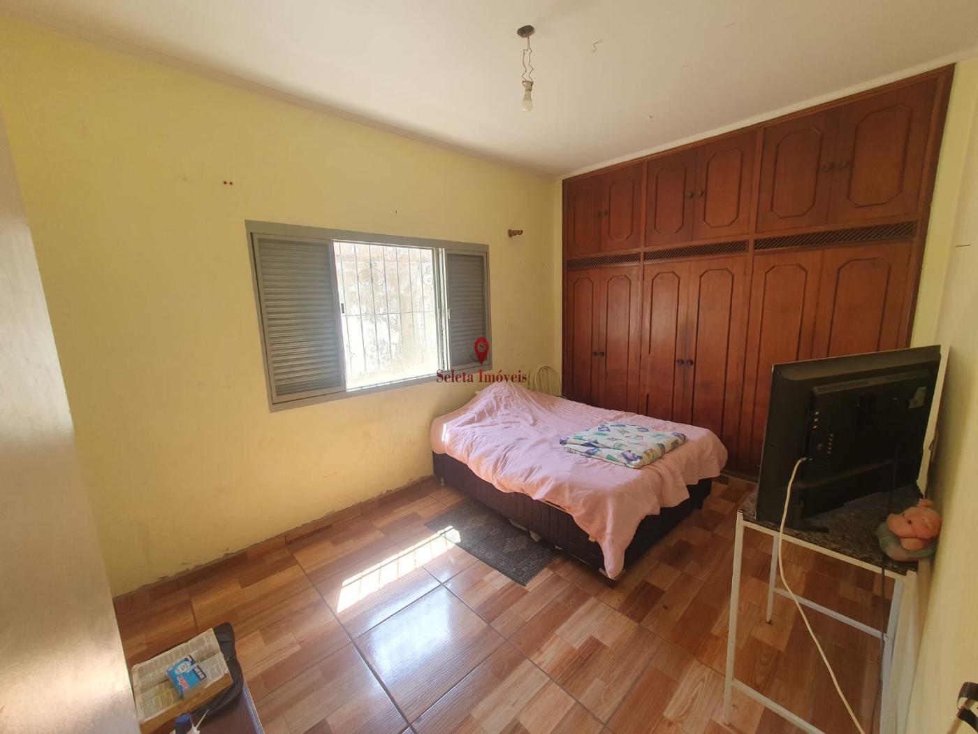 Casa à venda com 4 quartos, 330m² - Foto 12