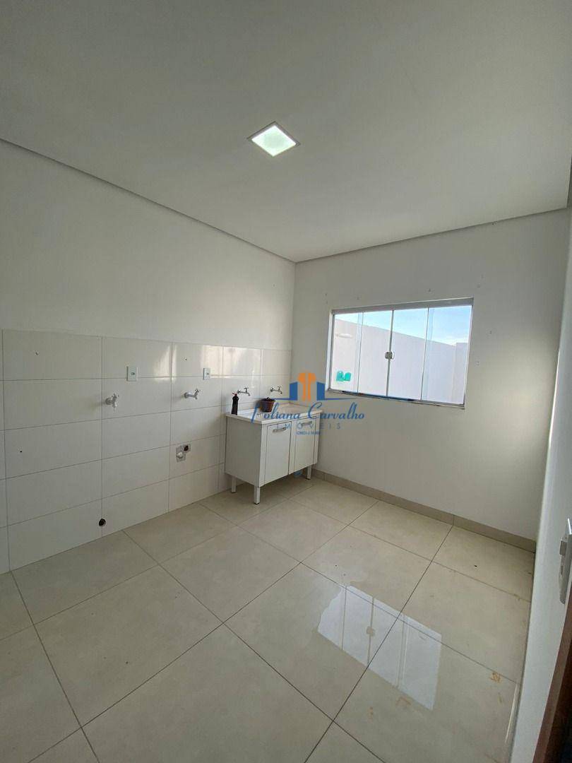 Casa à venda com 2 quartos, 170m² - Foto 12