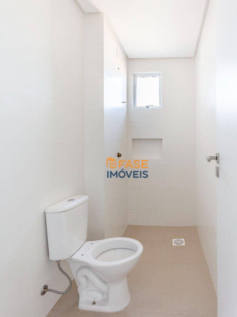 Apartamento à venda com 2 quartos, 70m² - Foto 9