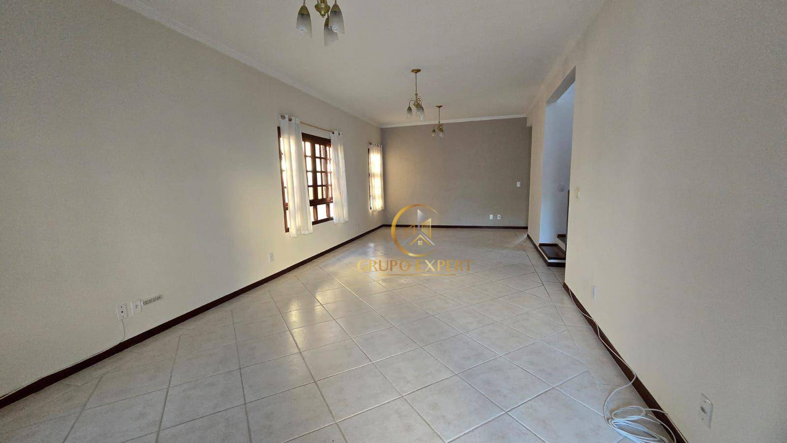 Sobrado para alugar com 4 quartos, 180m² - Foto 3