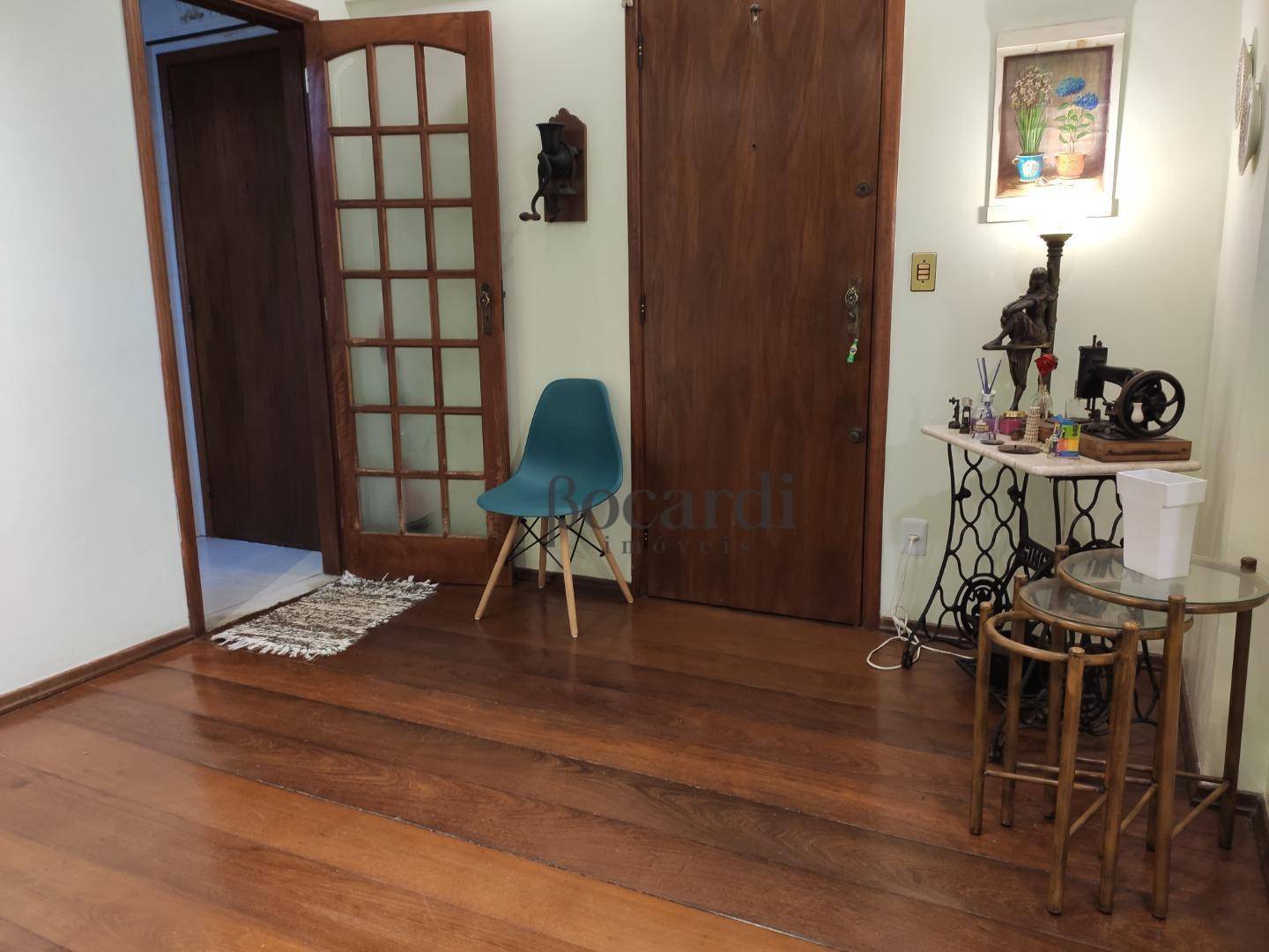 Apartamento à venda com 2 quartos, 120m² - Foto 5