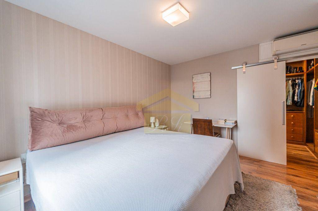 Apartamento à venda com 3 quartos, 132m² - Foto 17